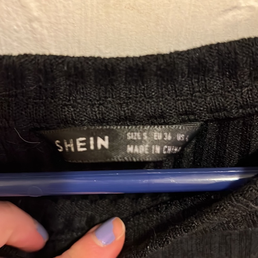 SHEIN Black Side-Tie Top - Picture 3 of 3